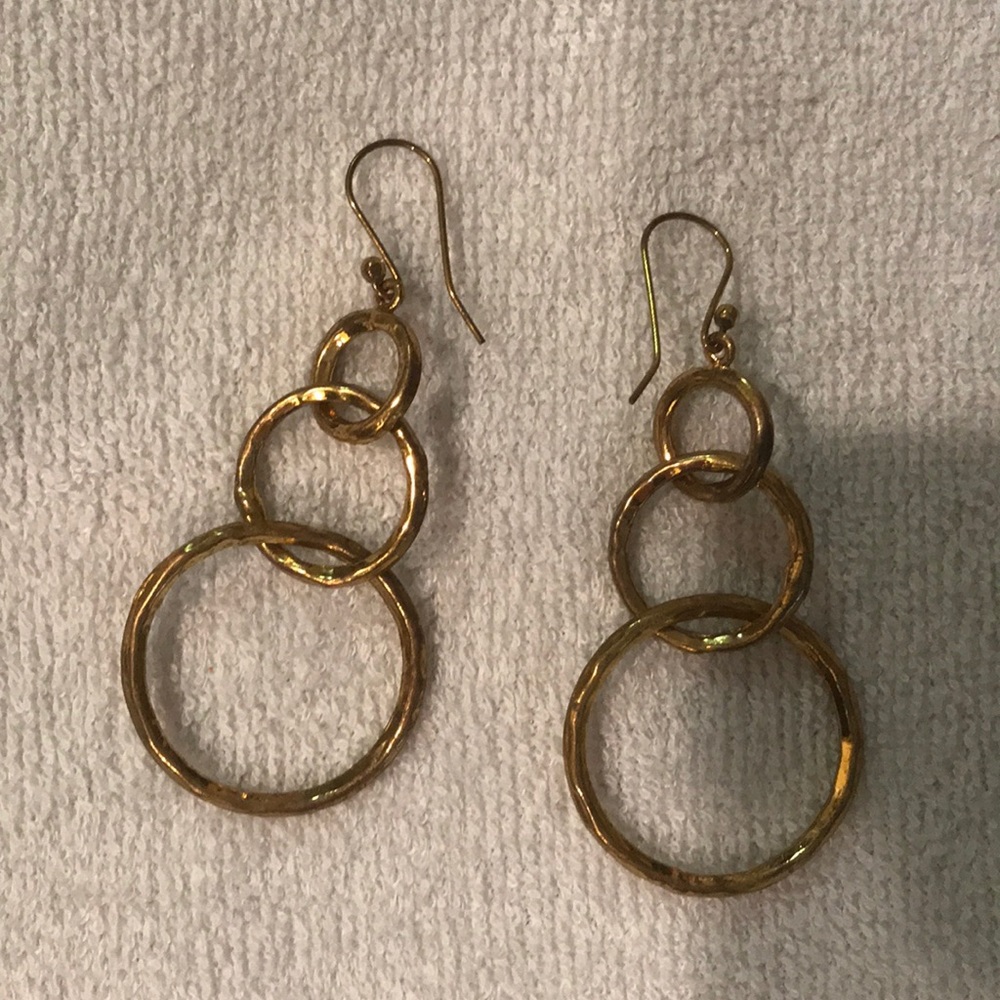 Gold 3 circle earrings